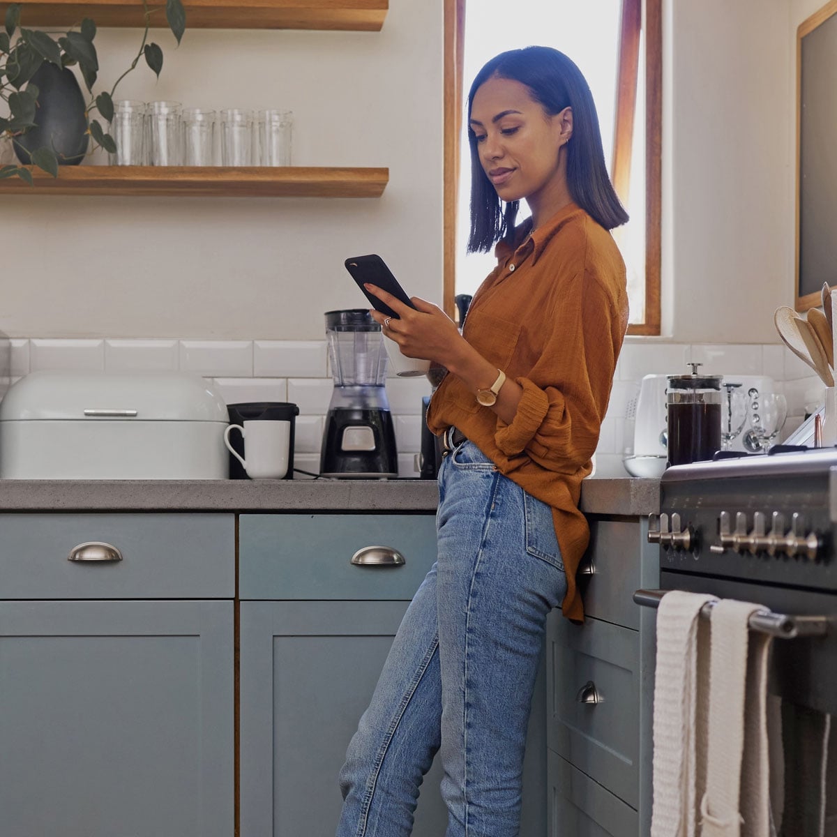 2-10 Home Warranty Reviews | Woman Reviews 210 Warranty Plan on Phone